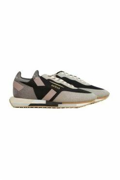 Sneakers Ghoud SMLW MG56 STAR_M LOW BLACK/GOLD Black 7 Sneakers Ghoud SMLW MG56 STAR_M LOW BLACK/GOLD Black -Goedkope Ghoud winkel 584f1f3cad8a86509276e48c3724c702