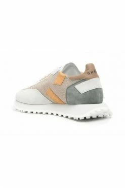 Ghoud Sneakers Beige -Goedkope Ghoud winkel 63e2200138b4e57e5ca73f496c79dcd6