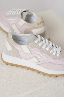 Ghoud Sneakers Beige -Goedkope Ghoud winkel 7f56b4aeb04e2fac3347de00bfb67c93